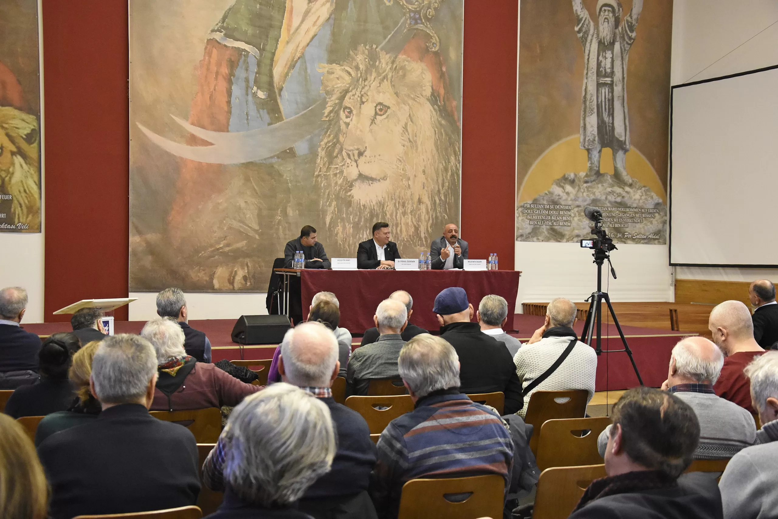 Aleviliğe karşı Asimilasyon Politikaları Panelde Tartışıldı