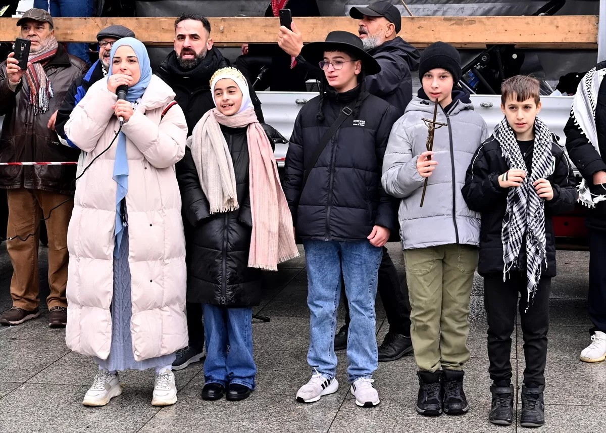Berlin'de Filistin'e destek gösterisi yapıldı