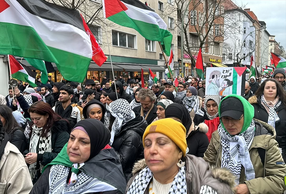 Berlin’de Filistin’e destek gösterisi düzenlendi