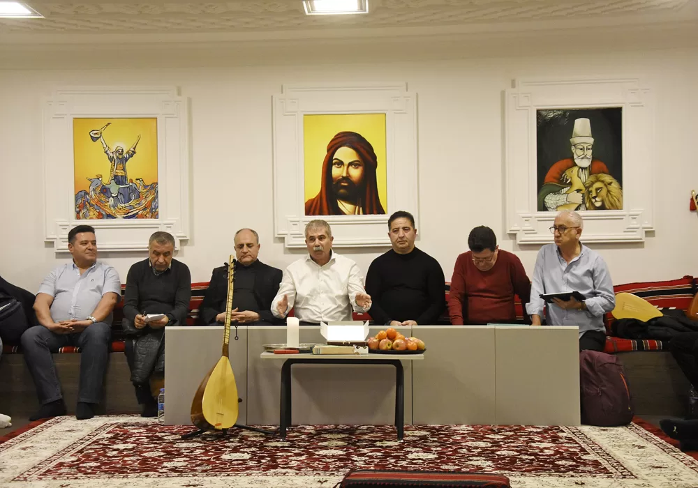 Cemevi’nde ‘Alevilikte Hakk’a yürüme erkanı ve Devriye Anlayışı’ Paneli