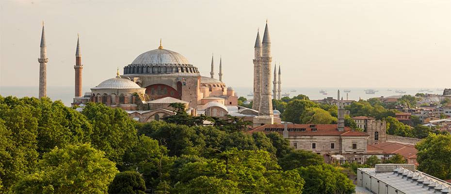 BBC Türkiye'ye gelen yabancı turist sayısındaki artışa dikkati çekti