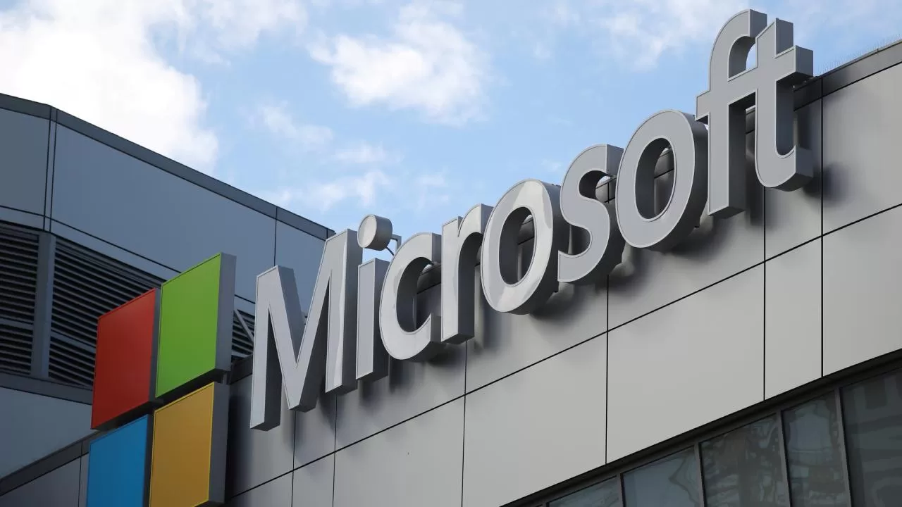 Microsoft, Almanya'ya 3,2 milyar euroluk yatırım planlıyor