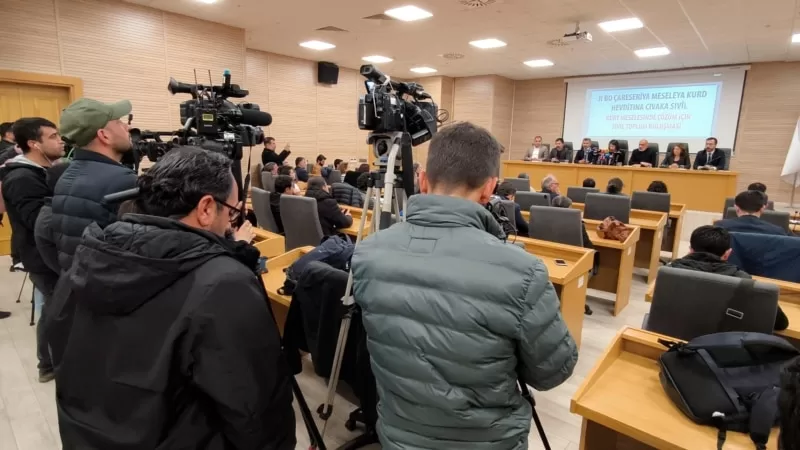 “Silahlar sussun yeni bir çözüm süreci başlasın”