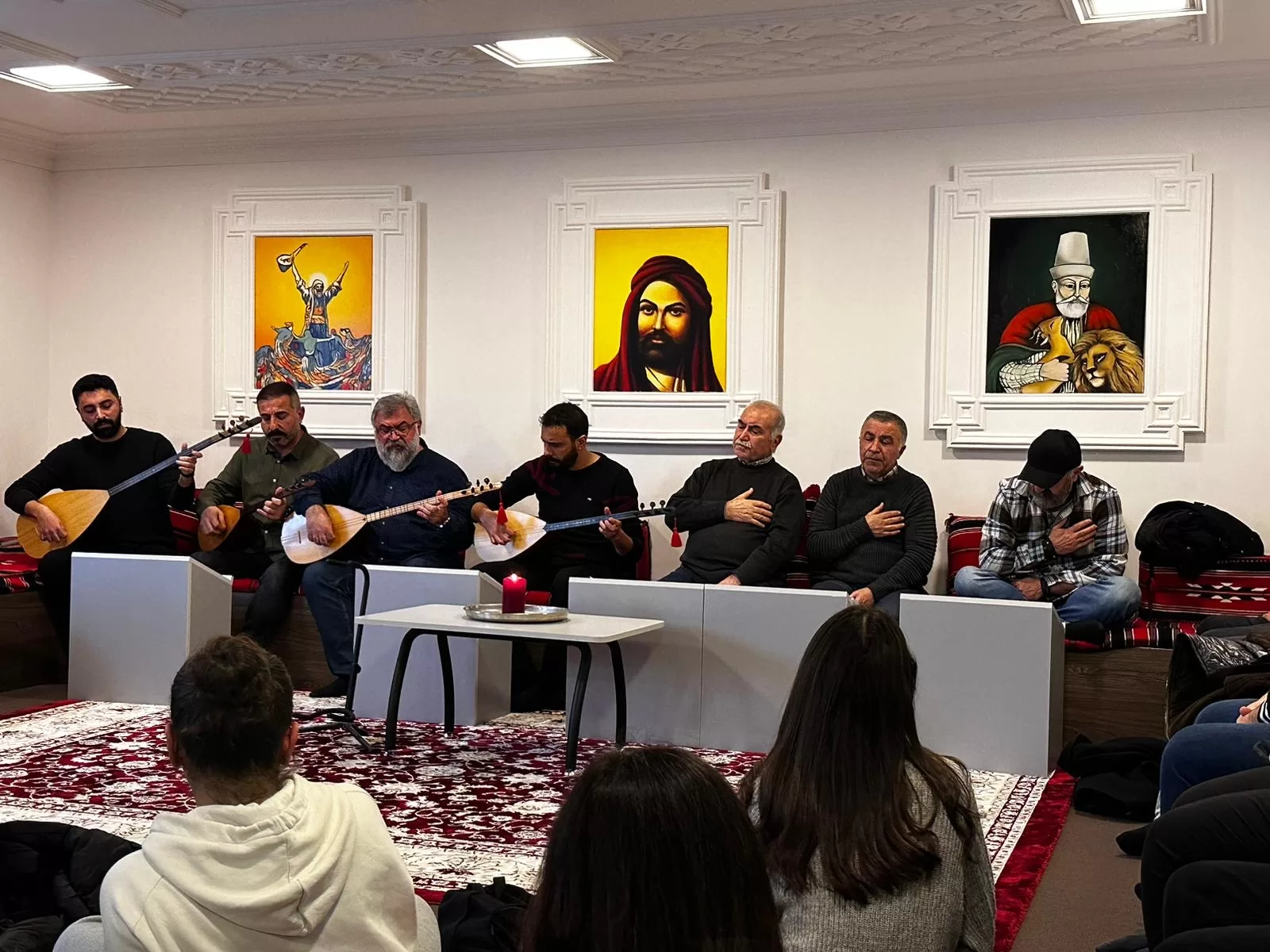 Berlin`deki Hızır Orucu Günlerinde Binlerce Kişi Bir Aradaydı