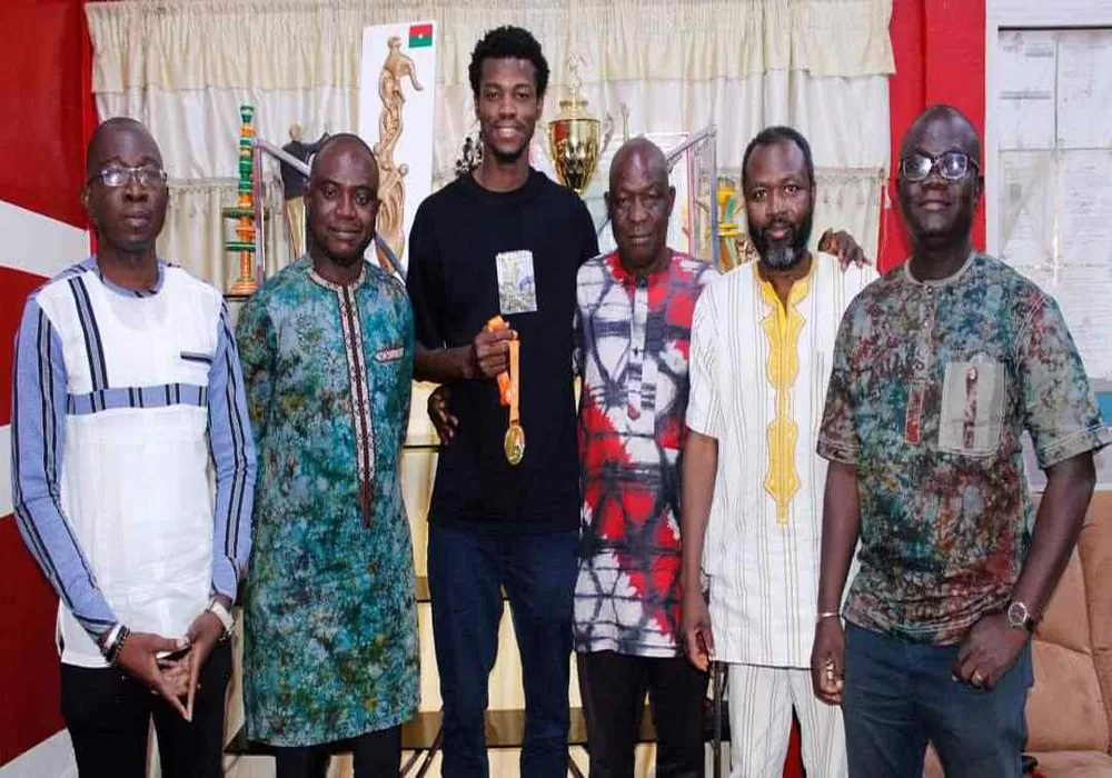 Sawadogo, Burkina Faso'da Büyük Karşılama ve Onurlandırma