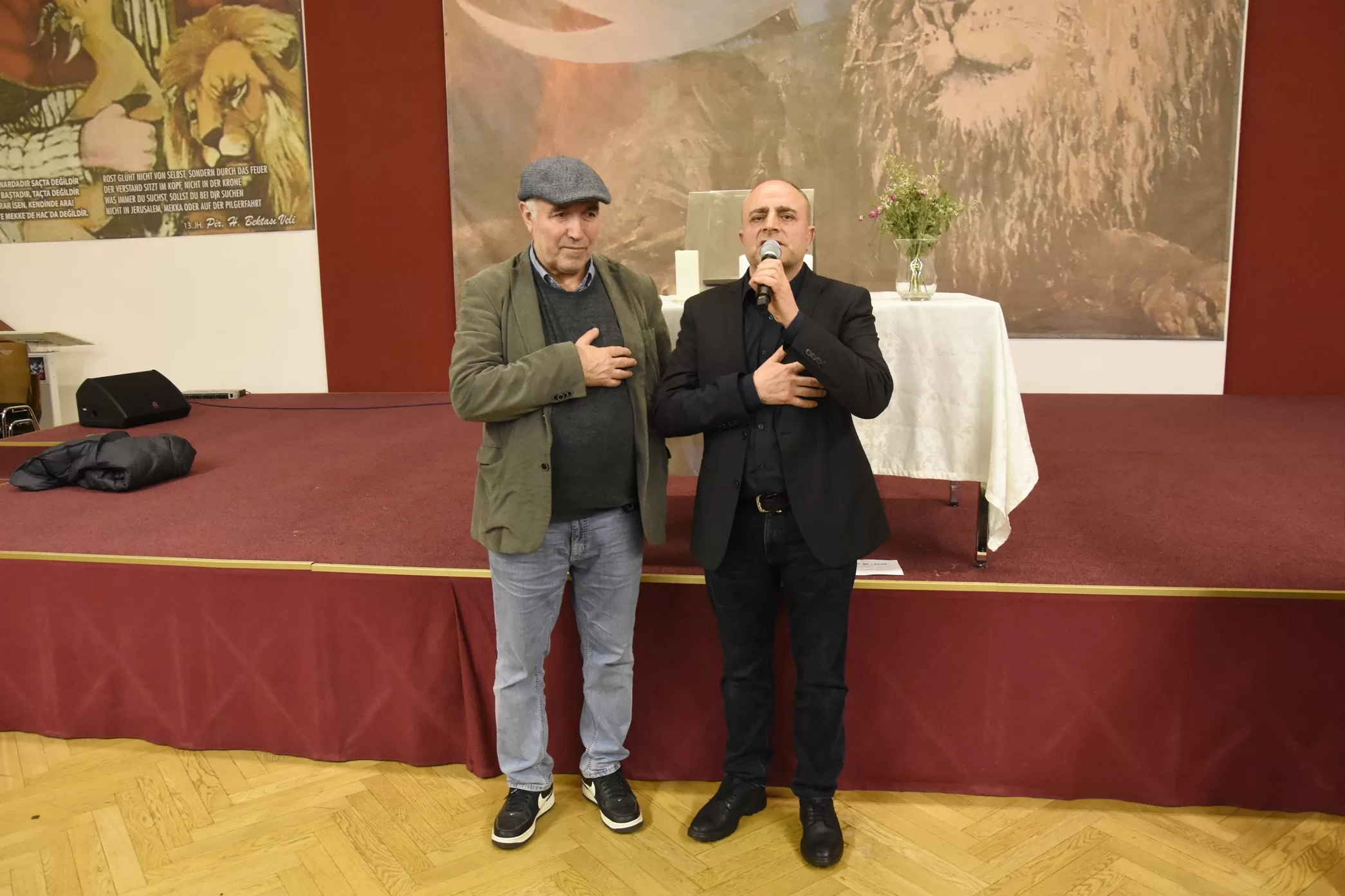 Berlin`deki Hızır Orucu Günlerinde Binlerce Kişi Bir Aradaydı