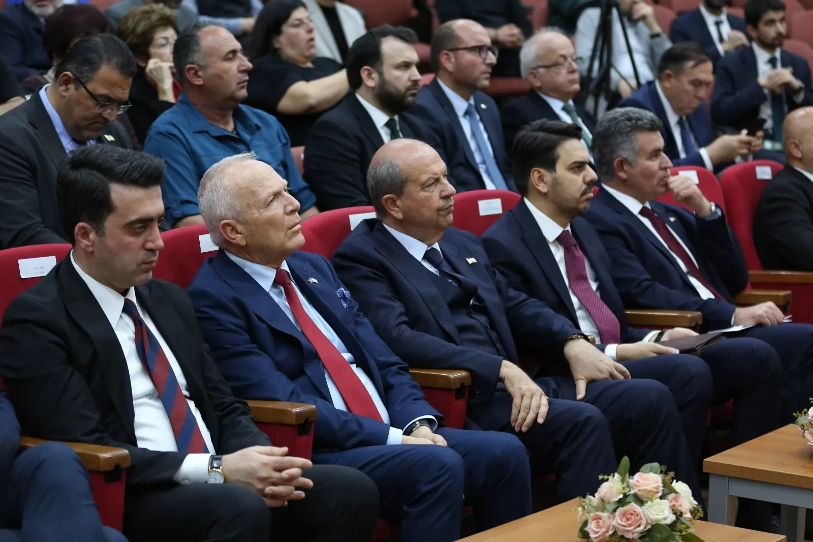 "Sandıktan Çıkan Tarih: Kıbrıs'ta Çanakkale Esirleri" belgeseli KKTC'de tanıtıldı