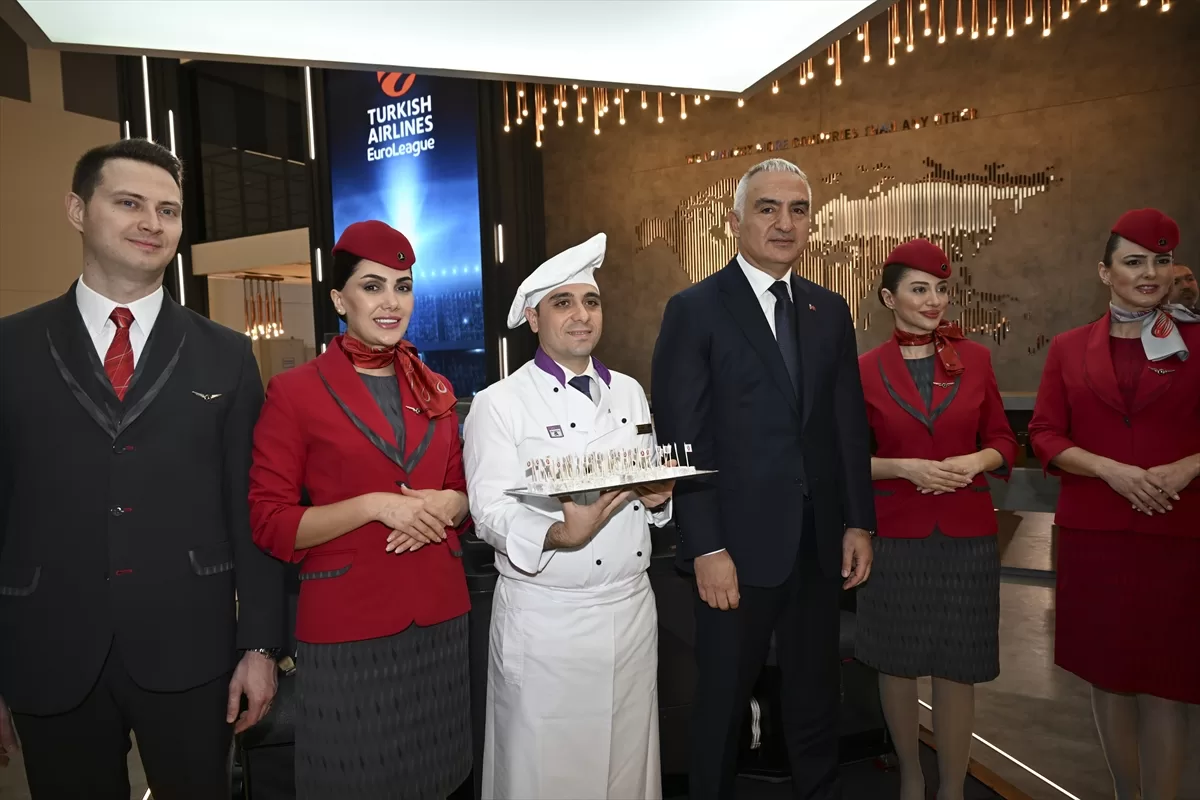 Bakan Ersoy: 2024'te Almanya’dan 7 milyon turist bekliyoruz