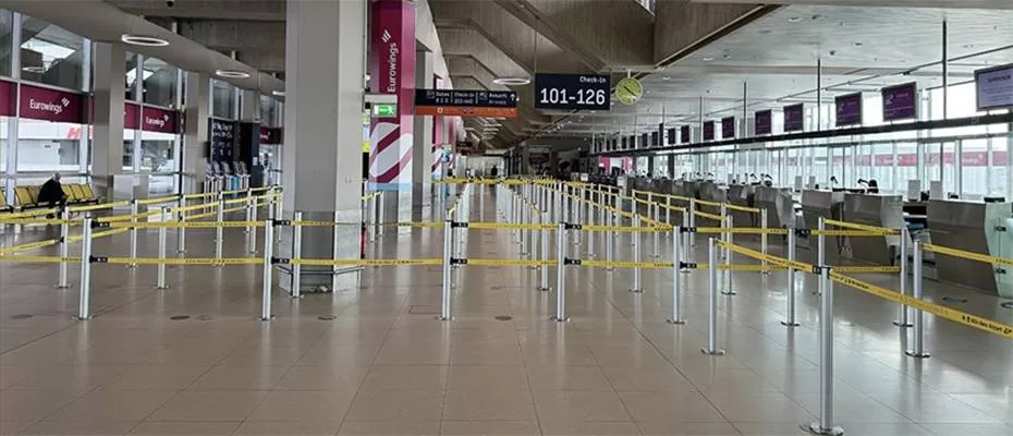 Almanya'da 5 havalimanındaki grev nedeniyle yüzlerce uçuş iptal oldu