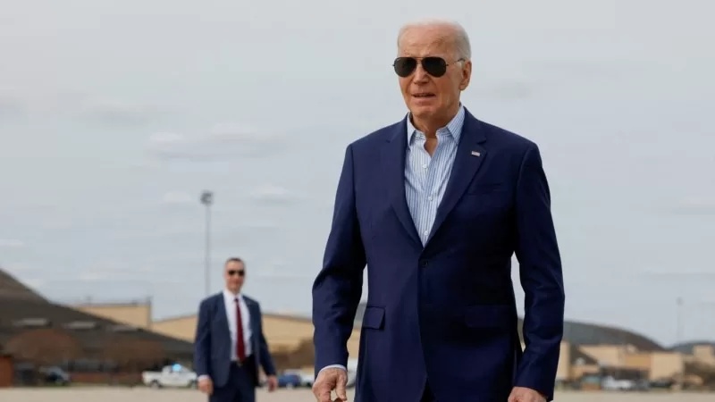 Biden önce “kırmızı çizgi” dedi ardından “kırmızı çizgi yok” ifadesini kullandı
