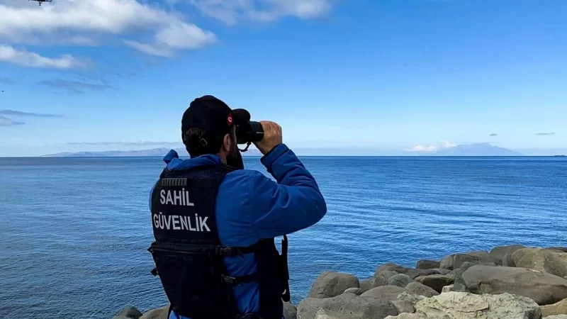 Çanakkale’de göçmen botu battı: En az 22 ölü