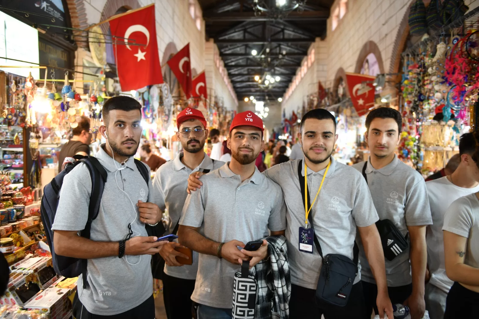 Yurt Dışındaki Türk Gençler Ana Vatanla Buluşuyor!