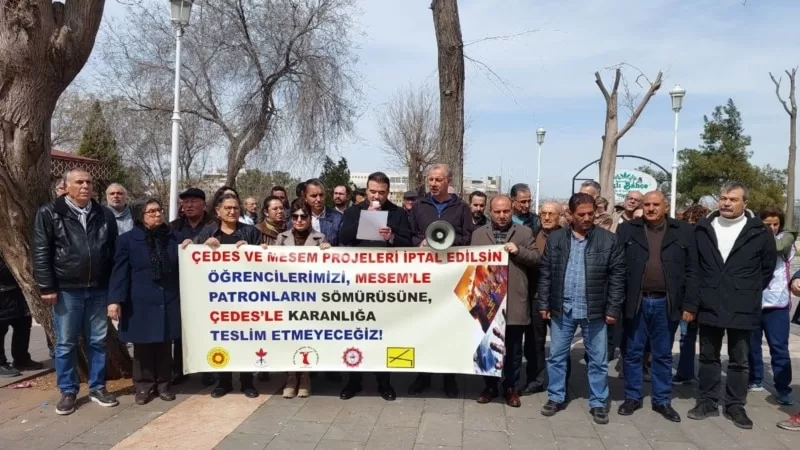 Gaziantep’te STK’lardan mesleki okullardaki “emek sömürüsü” ve dini müfredata tepki eylemi
