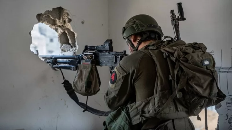 Gazze’deki El Şifa Hastanesi’nde İsrail baskınında onlarca can kaybı