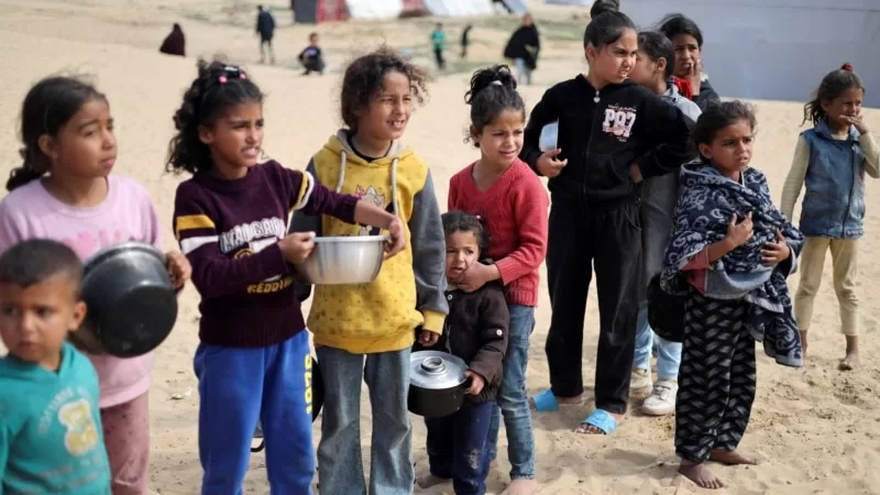 “Gazze’nin kuzeyinde çocuklar açlıktan ölüyor”