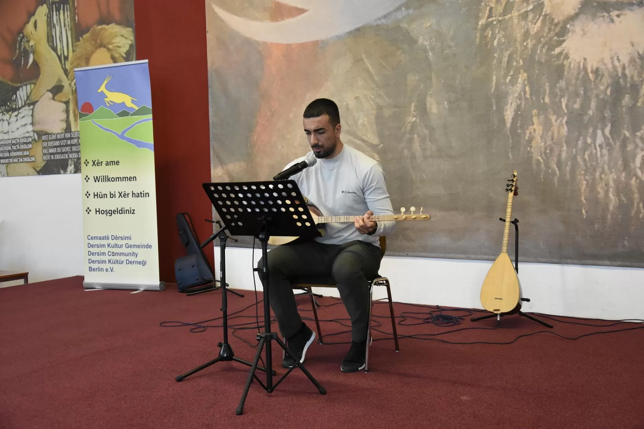Berlin Cemevi ve Dersim Cemaatinden dayanışma konseri