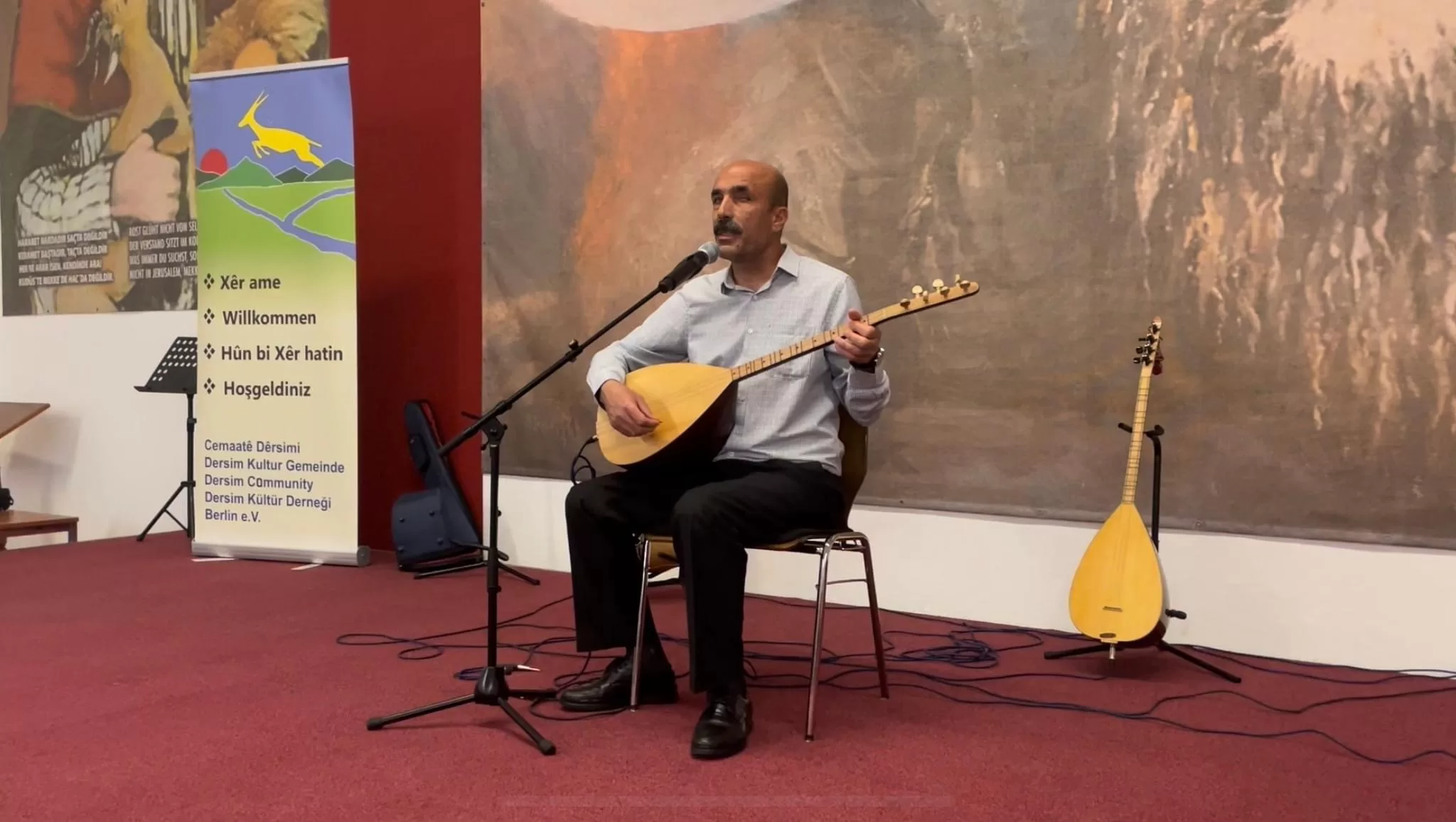 Berlin Cemevi ve Dersim Cemaatinden dayanışma konseri