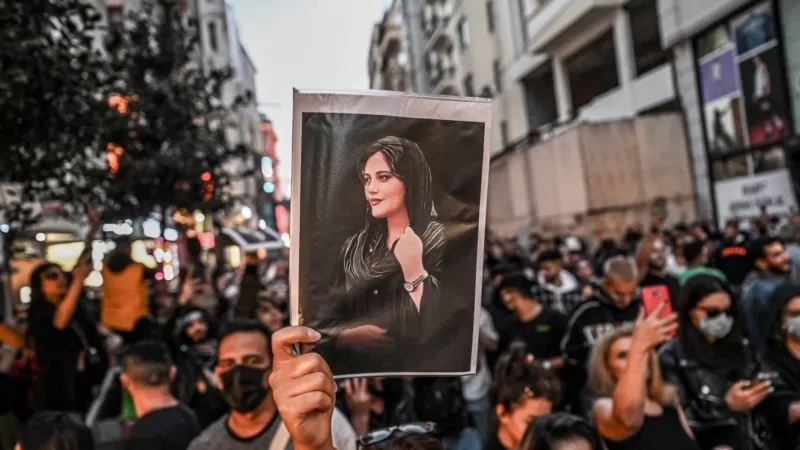 “Mahsa Amini'nin gözaltında ölümü hukuka aykırıydı”