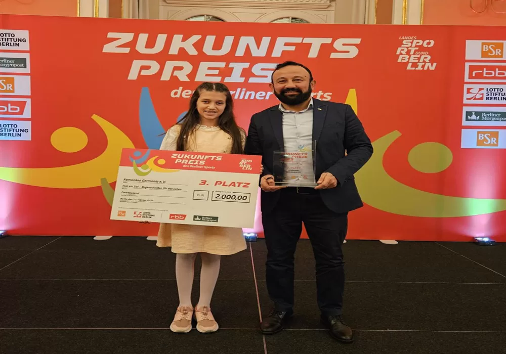 KEMANKEŞ GERMANİA BERLİN SPORUNUN GELECEĞİ ÖDÜLÜNÜ KAZANDI