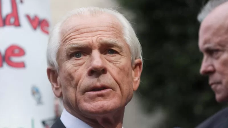 Navarro Kongre'ye itaatsizlik suçundan cezaevine girdi