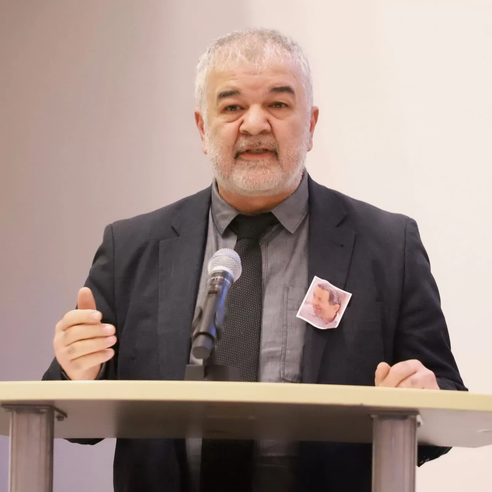 Dr. Ertekin Özcan, gözyaşları arasında doğum gününde anıldı