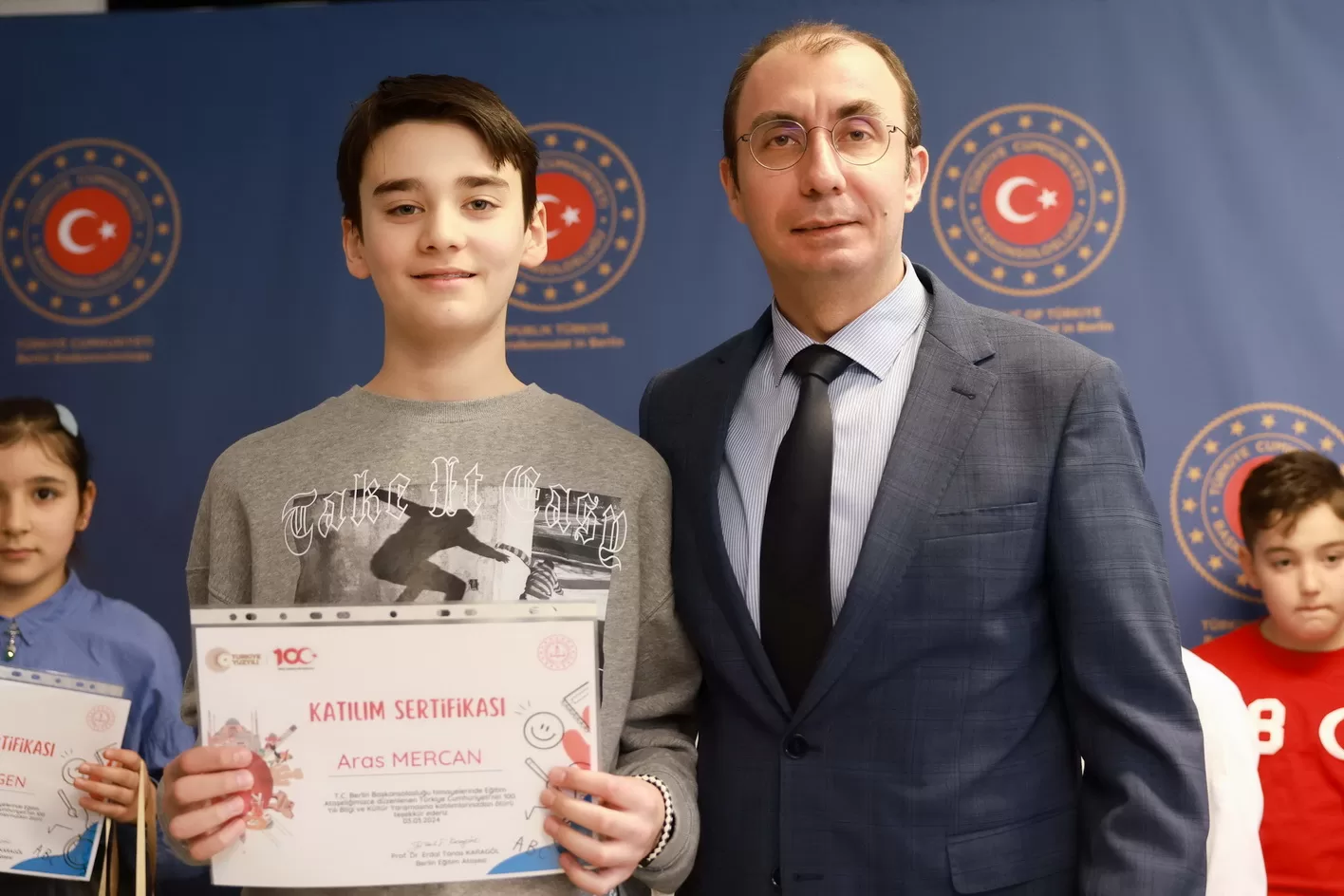 Berlin`de Cumhuriyet`in 100. Yılı Bilgi ve Kültür Yarışması düzenledi