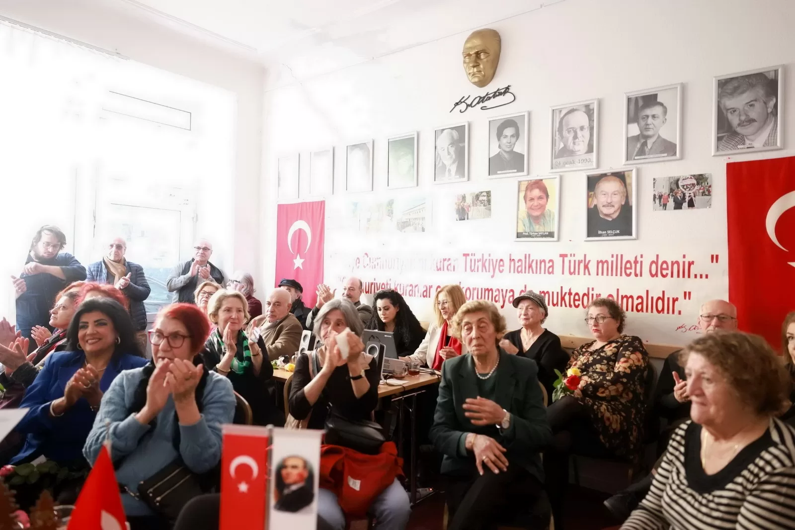 ADD Berlin’de ‘8 Mart Dünya Emekçi Kadınlar Günü’ Coşkusu