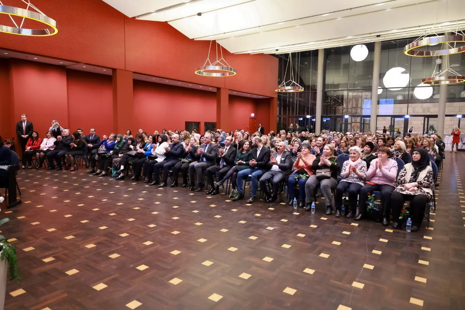 Berlin Başkonsolosluğu ’08 Mart Dünya Kadınlar Günü‘ etkinliği düzenledi