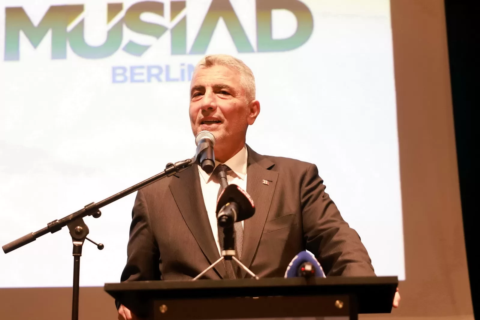 Ticaret Bakanı Bolat, MÜSİAD Berlin'in iftar programında konuştu