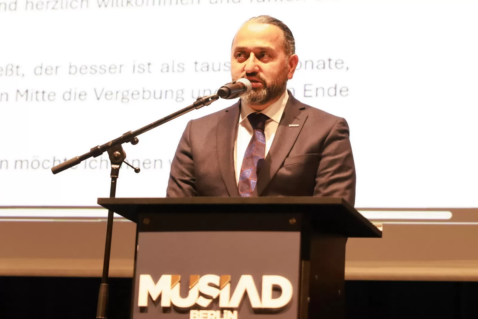 Ticaret Bakanı Bolat, MÜSİAD Berlin'in iftar programında konuştu