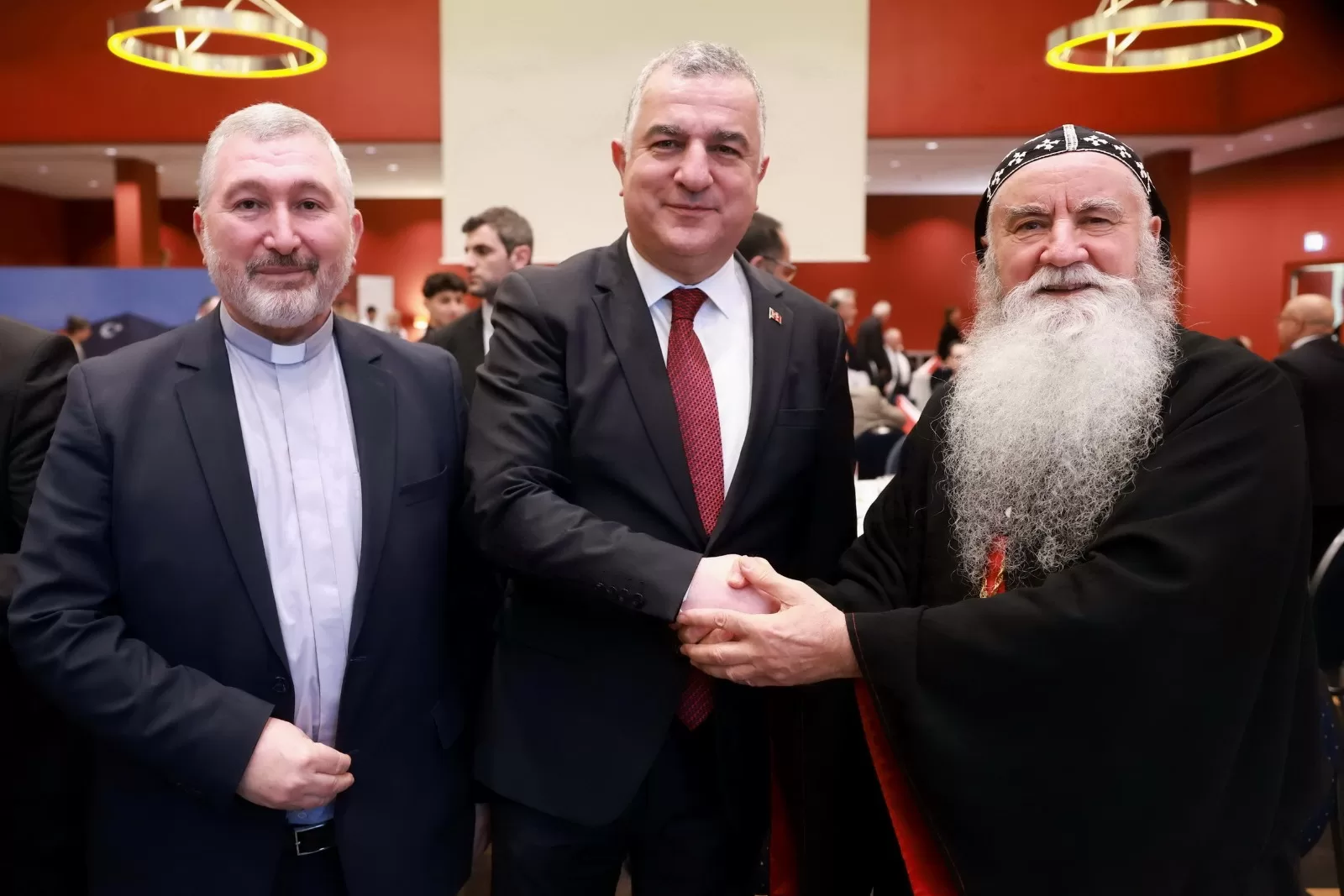 Berlin Büyükelçiliği, Almanya'daki Türk toplumu temsilcilerine iftar verdi