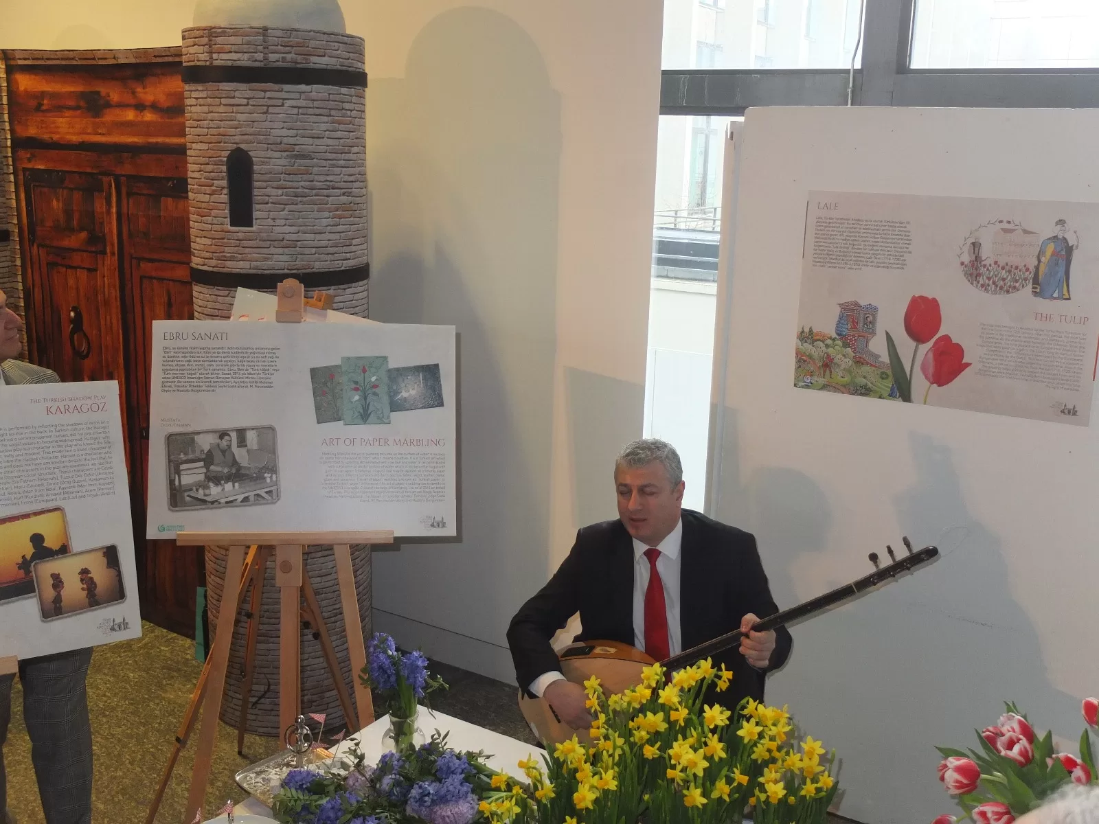 Berlin`de 10 Büyükelçiliğin katılımı ile Nevruz kutlandı