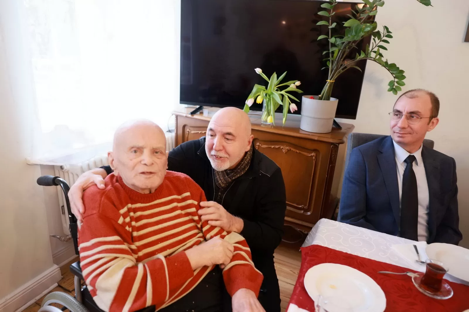 Bir yıldız daha kaydı: İsmet Nedim Saatçi’yi kaybettik