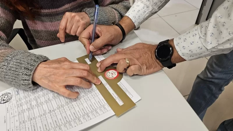 Yerel seçimlerin ilk sonuçlarına göre muhalefet kilit şehirlerde önde