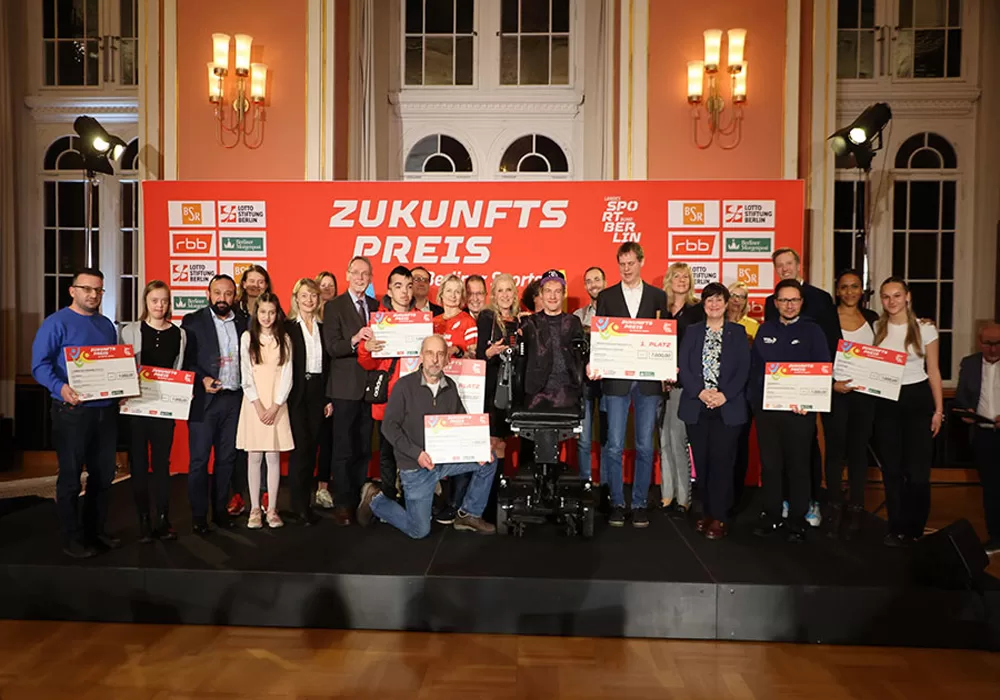 KEMANKEŞ GERMANİA BERLİN SPORUNUN GELECEĞİ ÖDÜLÜNÜ KAZANDI