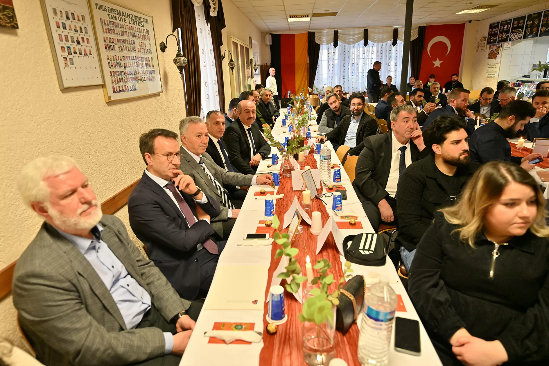 Rheinland-Pfalz Eyalet Başbakanı Dreyer, DİTİB iftar sofrasına katıldı