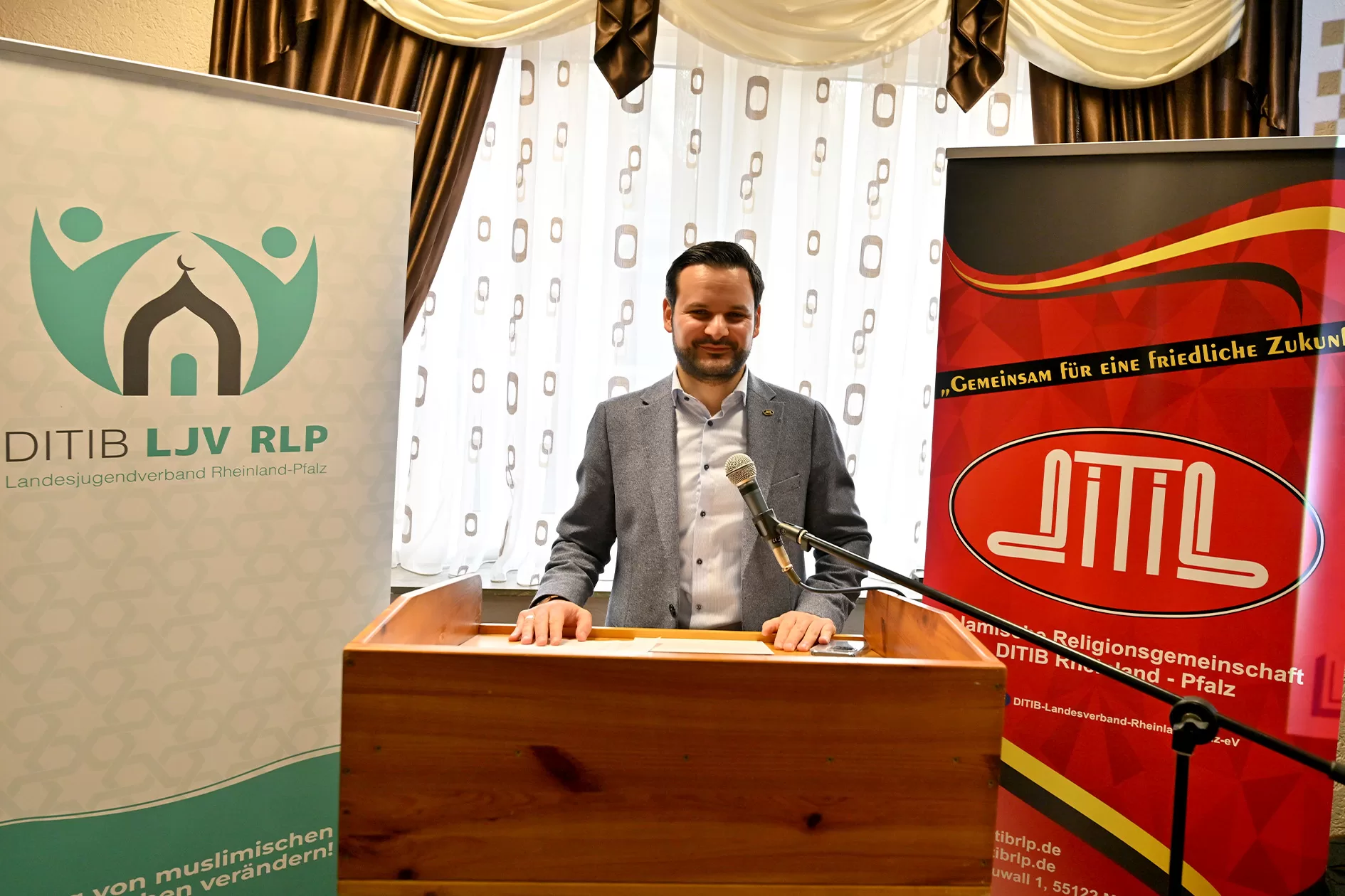 Rheinland-Pfalz Eyalet Başbakanı Dreyer, DİTİB iftar sofrasına katıldı
