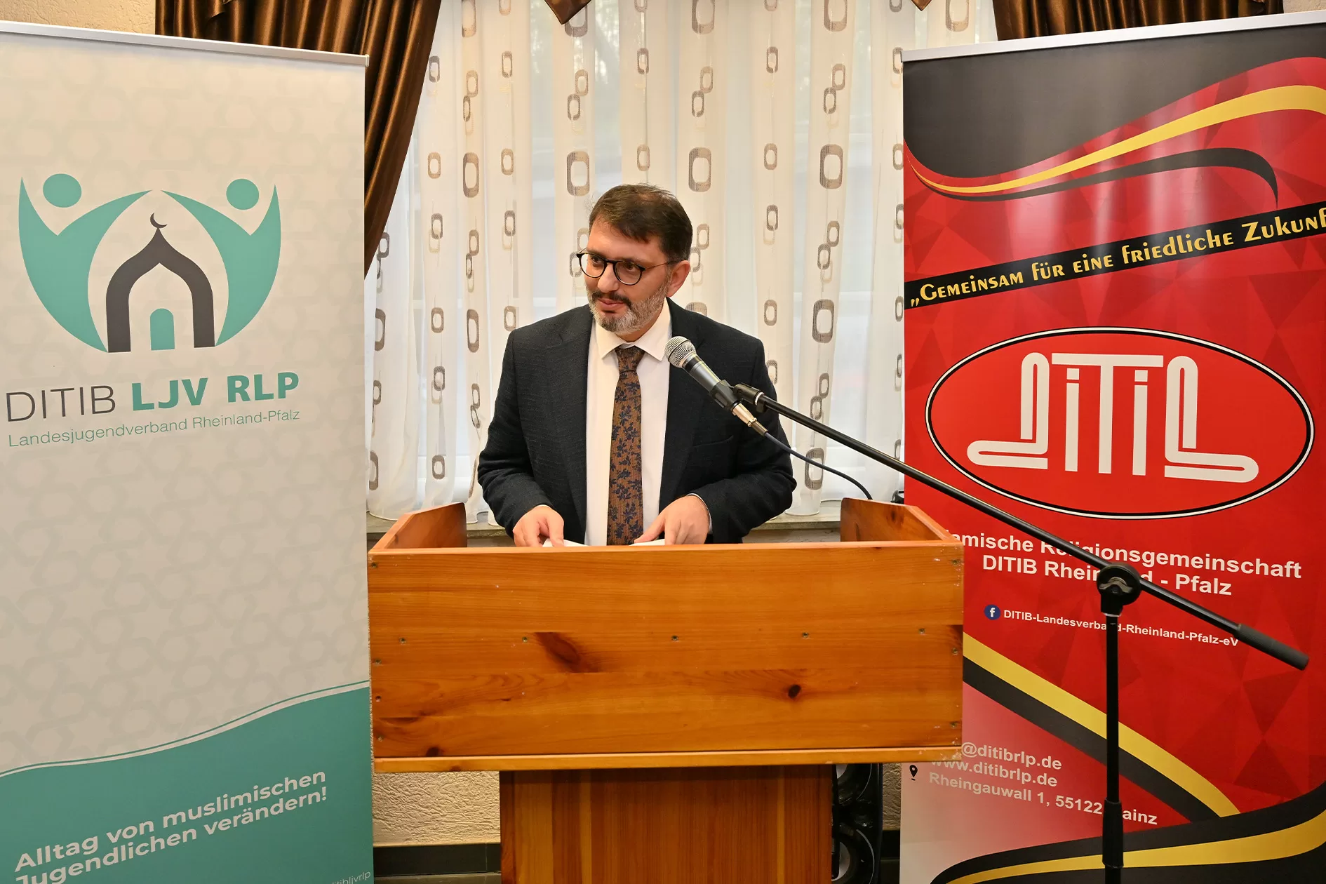 Rheinland-Pfalz Eyalet Başbakanı Dreyer, DİTİB iftar sofrasına katıldı