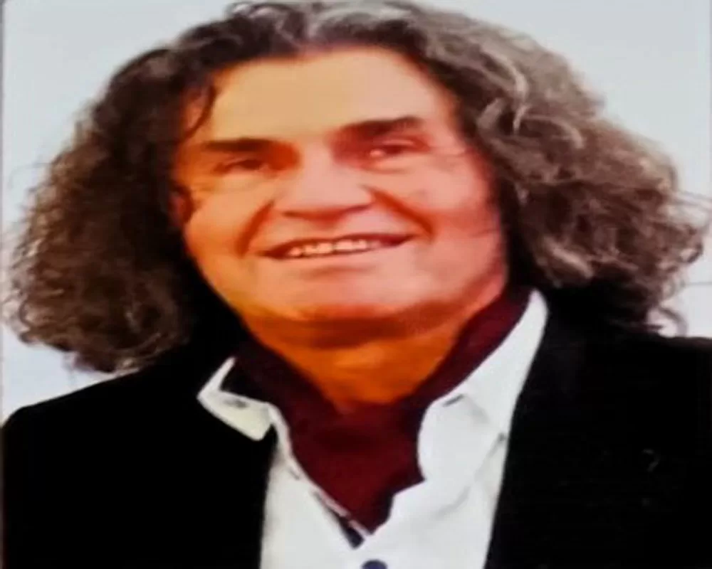 EBRU SANATININ AVRUPA`DAKİ TEMSİLCİLERİNDEN OLAN ORHAN İŞÖZEN’DEN SERGİ