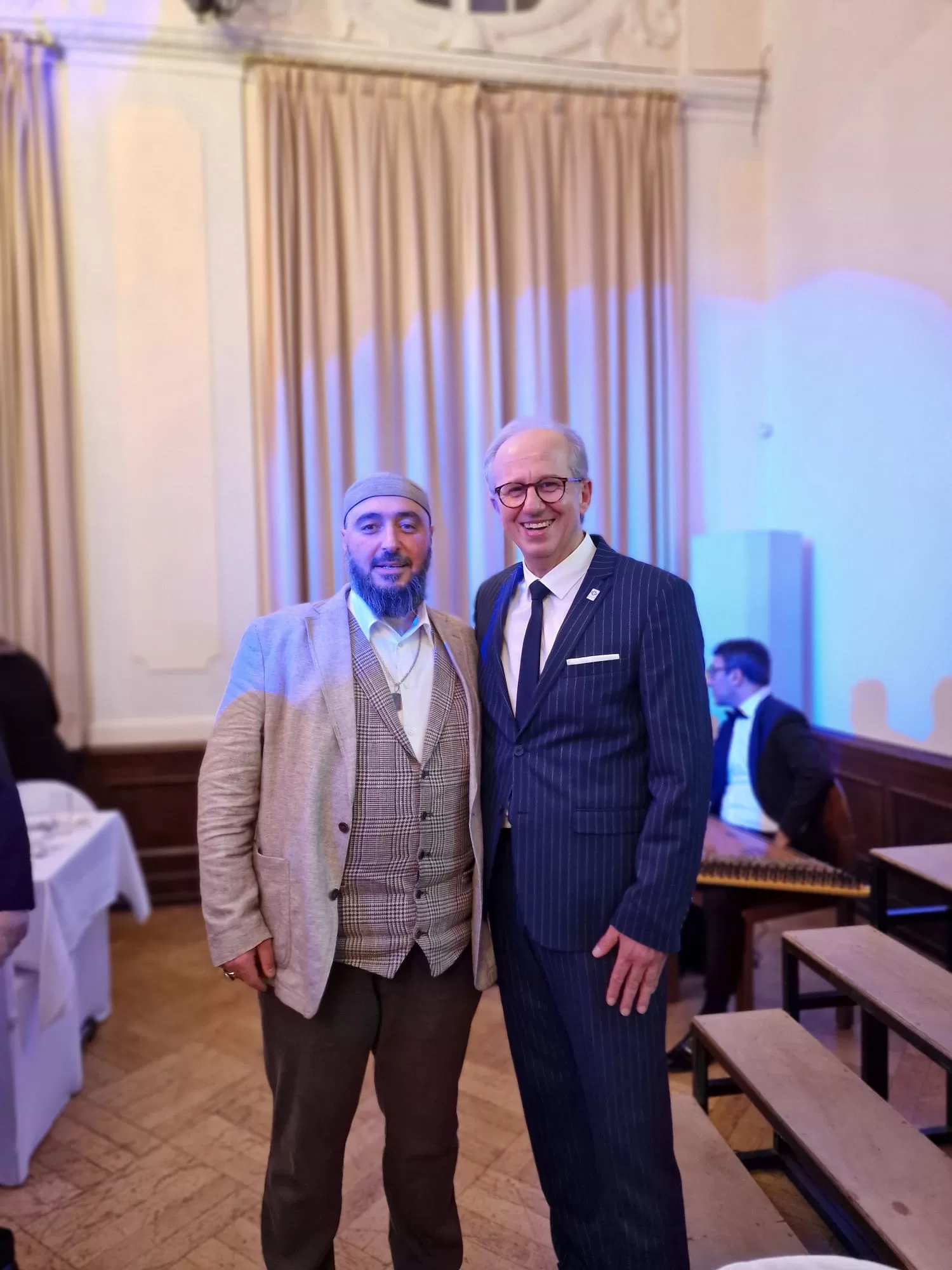 Üç Dinin Temsilcileri Münih’te İftarda buluştu
