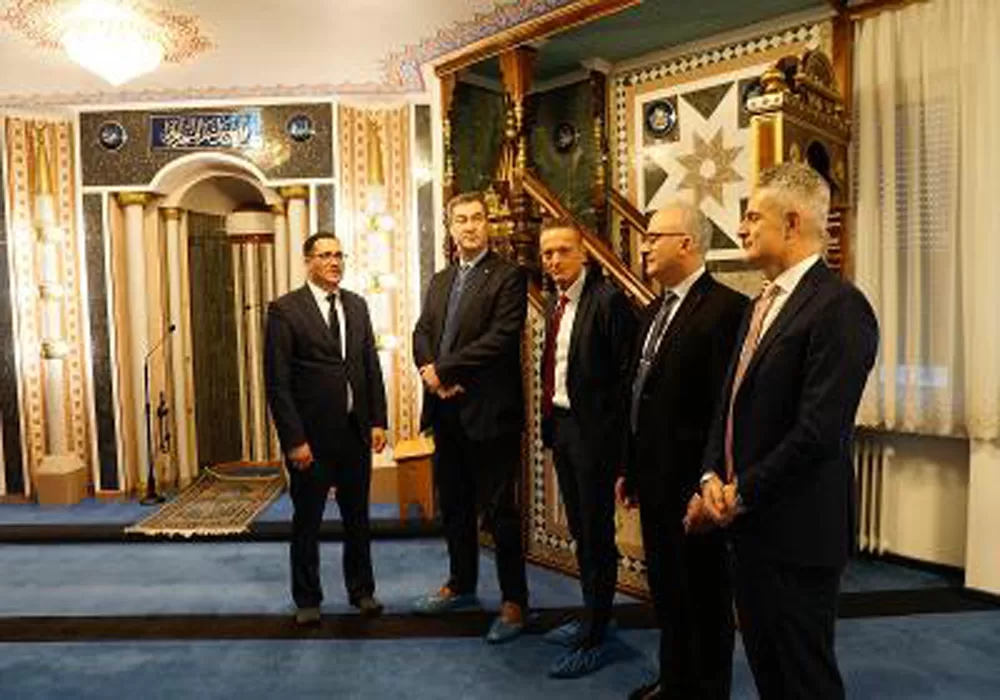 Bavyera Başbakanı Söder: ‘Türk yemeklerine hayranım!’
