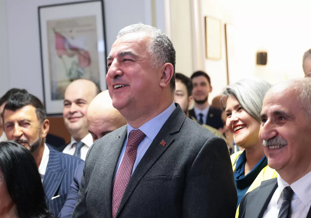 TDU`da coşkulu bayramlaşma