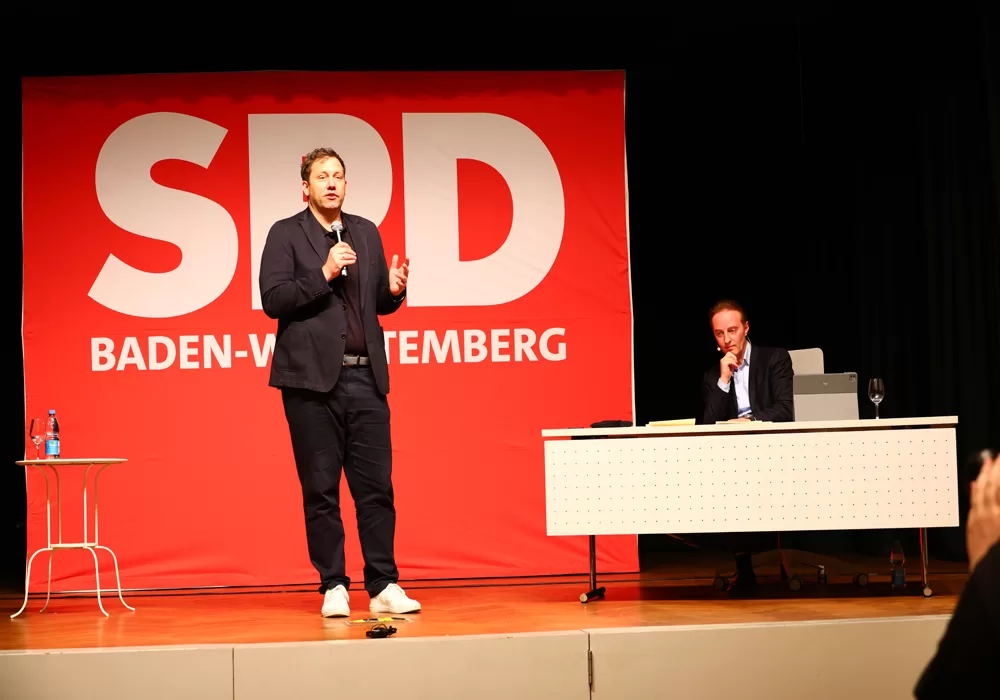 Politikacılar „Mevzular Açık Mikrofon“ etkinliğinde soruları yanıtladılar