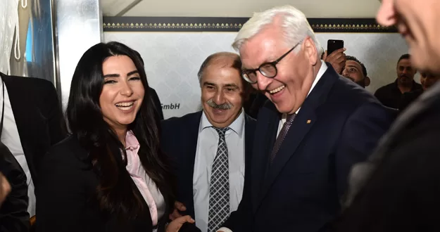 Almanya Cumhurbaşkanı Steinmeier, Türkiye'ye 60 kilo dönerle geliyor
