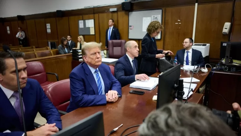 Eski Başkan Donald Trump'ın ‘sus payı’ ödemesi davasının ikinci günü, jüri seçimiyle devam ediyor