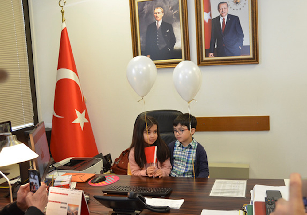Münih’te 23 Nisan coşkusu
