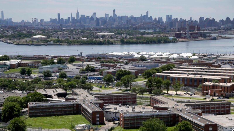 New York'ta ölüm ve şiddetle anılan Rikers Adası Hapishanesi kapatılacak mı?