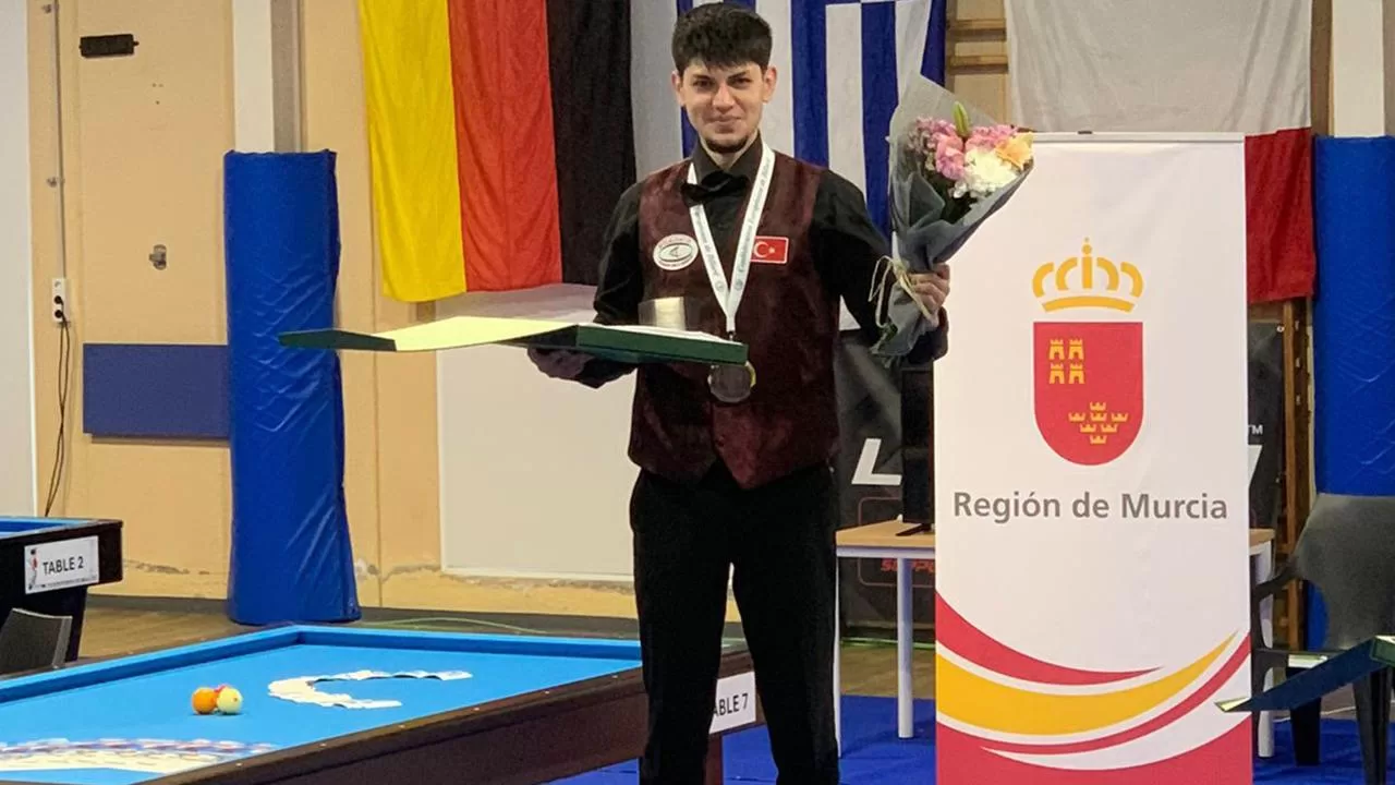 Seymen Özbaş, 21 yaş altında Avrupa şampiyonu oldu