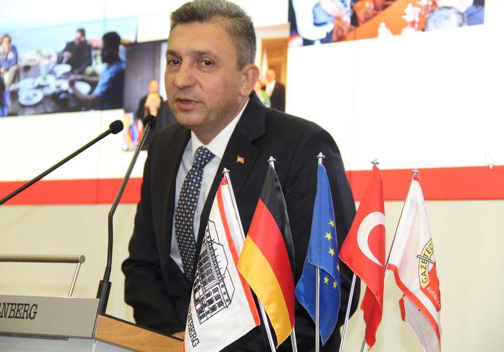 Kardeş gazeteciler 20.yılını kutladı