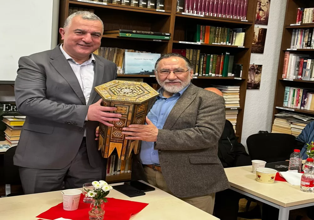 “Müslümanlar ile Hristiyanlar birlikte yaşamayı öğrenmelidirler”